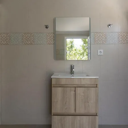 度假居 #373 Charming 3br With Spacious Garden & Bbq *